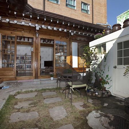 Vine Hanok Guesthouse Séoul Extérieur photo