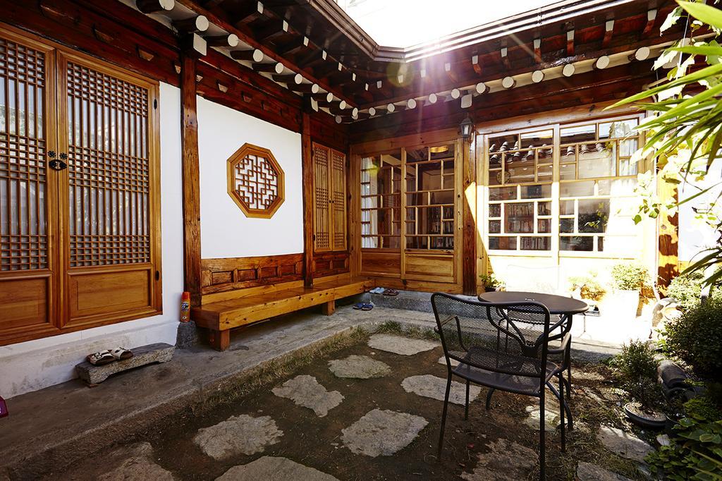 Vine Hanok Guesthouse Séoul Extérieur photo