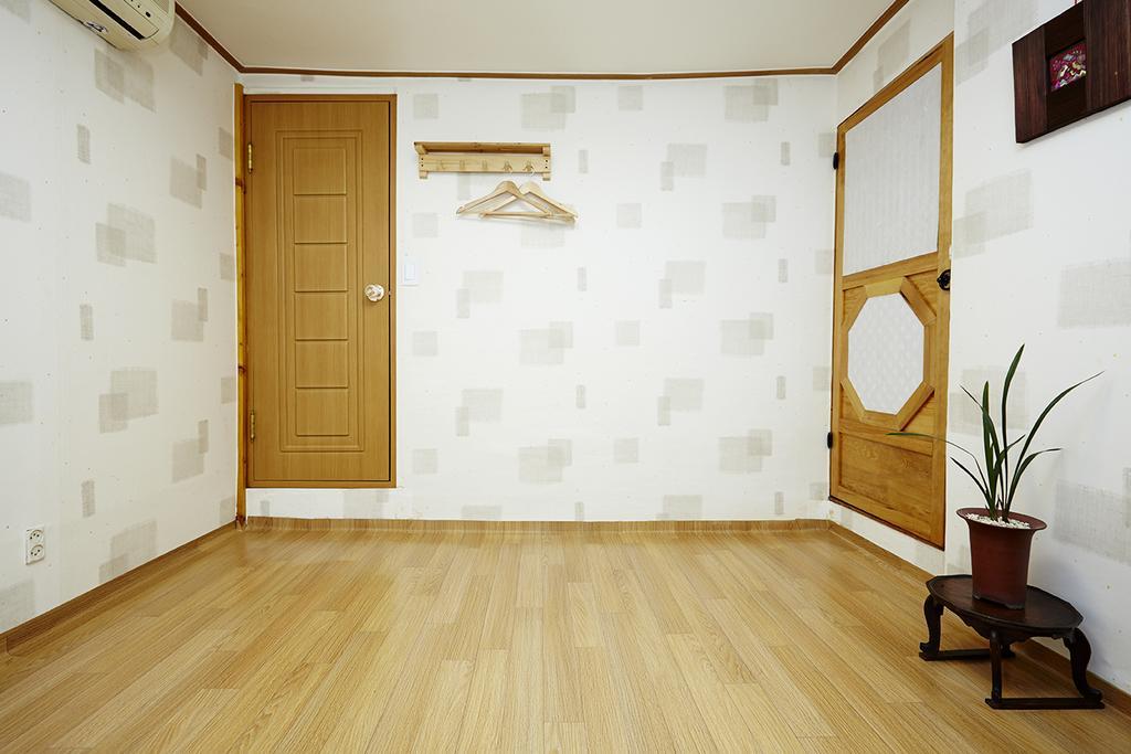 Vine Hanok Guesthouse Séoul Chambre photo
