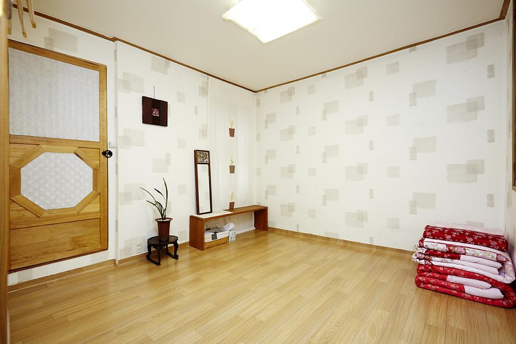 Vine Hanok Guesthouse Séoul Chambre photo